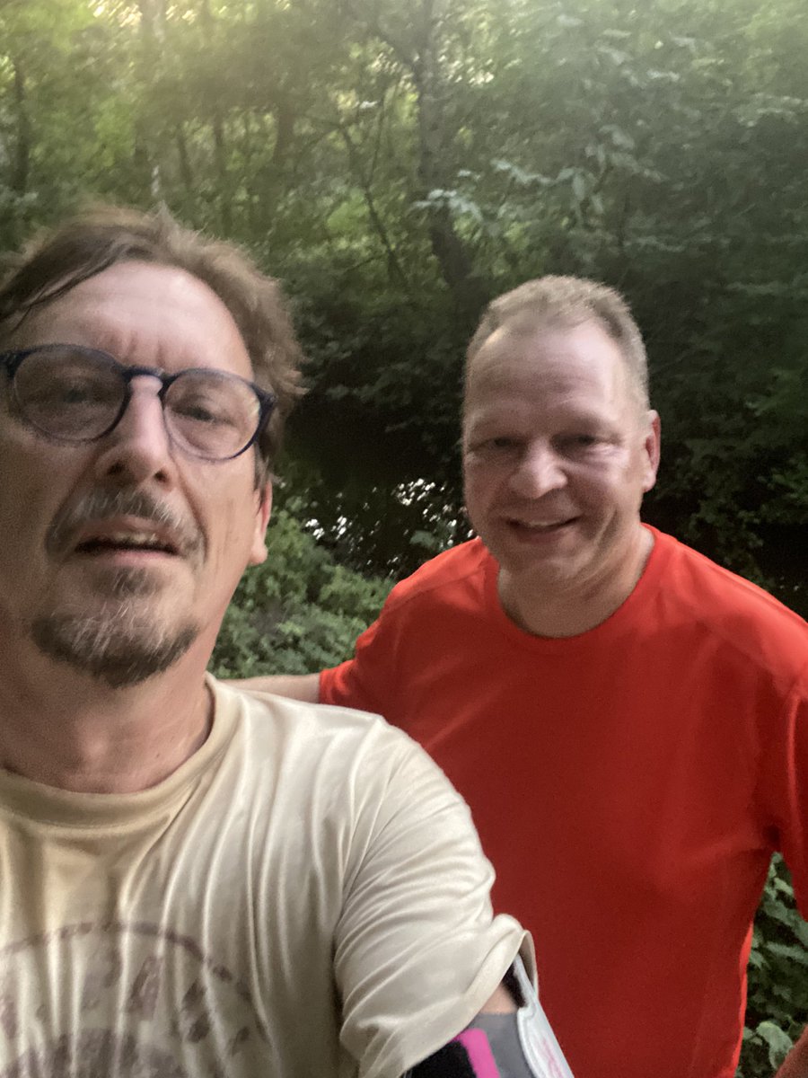 NielsBoettcher's tweet photo. Nach der gemeinsamen Schwarz-Grünen Klausur des Sportausschusses, ein gemeinsames Abschlusstraining mit Rüdiger Kuhn https://t.co/agX1StUVWu