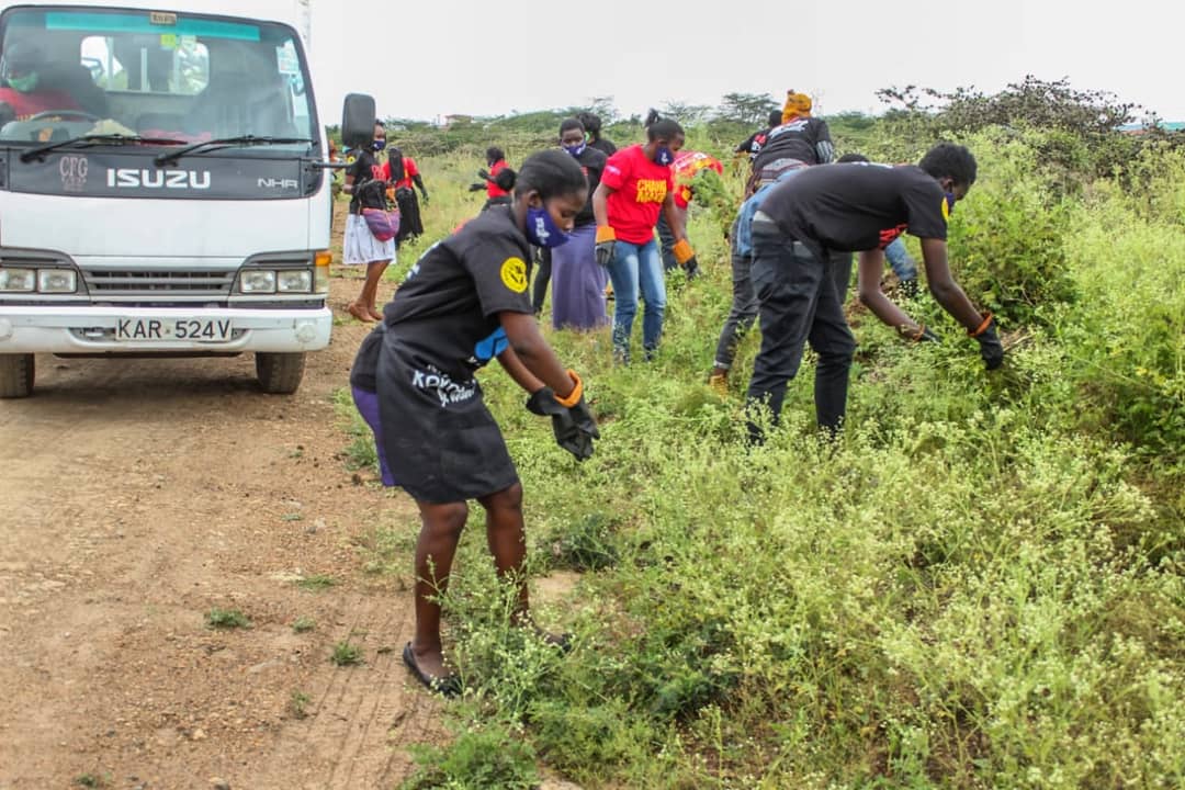 SUSOyouth's tweet photo. We are really proud of our change makers in action, doing things with passion, Ubuntu is our mission!
If your interested to support, or collaborate, reach out through info@suso.world
#AdoptAPark #NairobiNationalPark #InvasiveSpecies #YouthForWildlife
#ChangeMakerInAction https://t.co/MY2SJZspBp