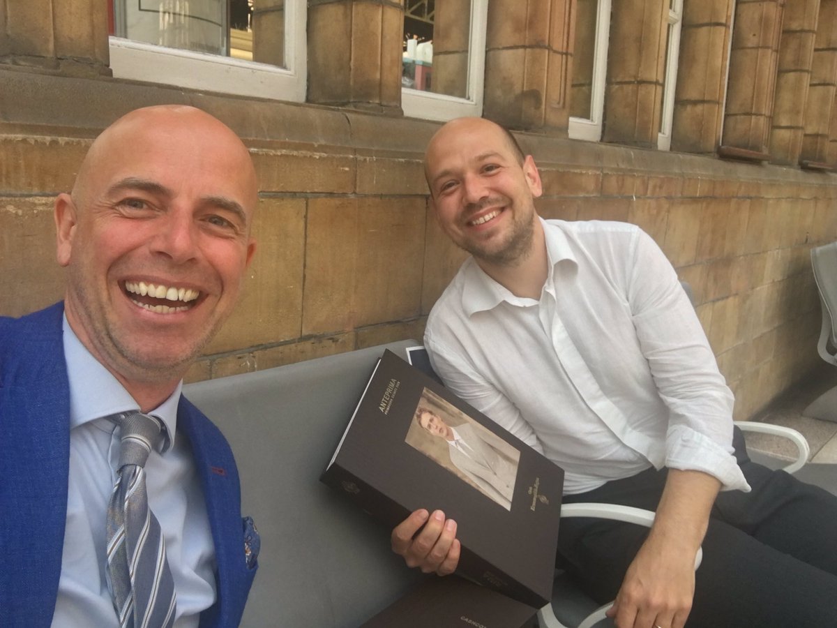 tailoringnews's tweet photo. Meeting with Francesco from @Zegna at Marylebone Station yesterday. Hot Hot Hot! These cloths are just stunning. Would highly recommend! https://t.co/W2nt1If4ml