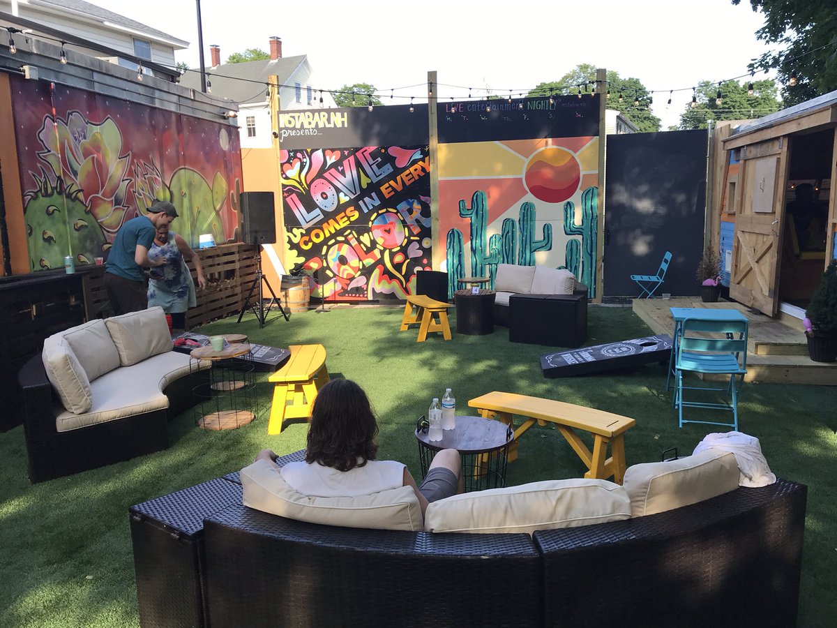 DaveSinclairFun's tweet image. Tonight in Hampton, NH.  Should be a fun show.