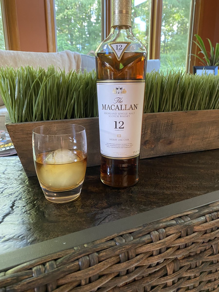 JakeMedlen's tweet image. My brother-in-law &amp;amp; sister-in-law are better than yours!