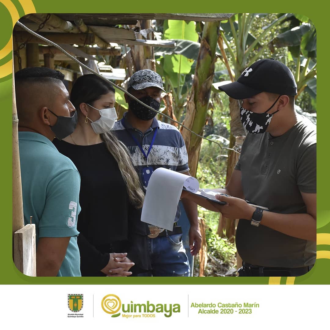 AlcQuimbaya's tweet photo. Alcaldía de Quimbaya en compañía de autoridades de  Policía y de Ejército, intervienen el humedal Los Cerezos con el objetivo de recuperar este sector. 
#ProtecciónAmbiental https://t.co/XfUUKASHu4