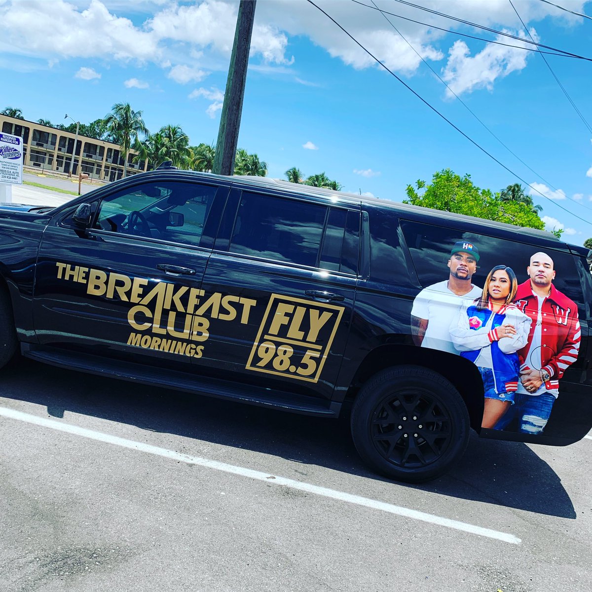 985fly's tweet image. Gotta Stay FLY with some fresh vinyl 🤘🎶 #promogameonlock #nonstophiphop #streetsquad