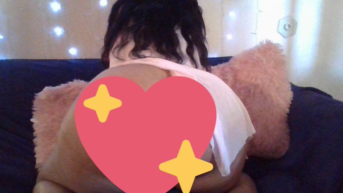 I&rsquo;ve been bad, come spank me! 🎀 Video on my Onlyfans. 💕 https://t.co/Op9fTgguP4 💕 #bbw #onlyfans #bigass<a href="/tag/bbw"class="tags"><span>#bbw</span></a><a href="/tag/bigass"class="tags"><span>#bigass</span></a><a href="/tag/onlyfans"class="tags"><span>#onlyfans</span></a>