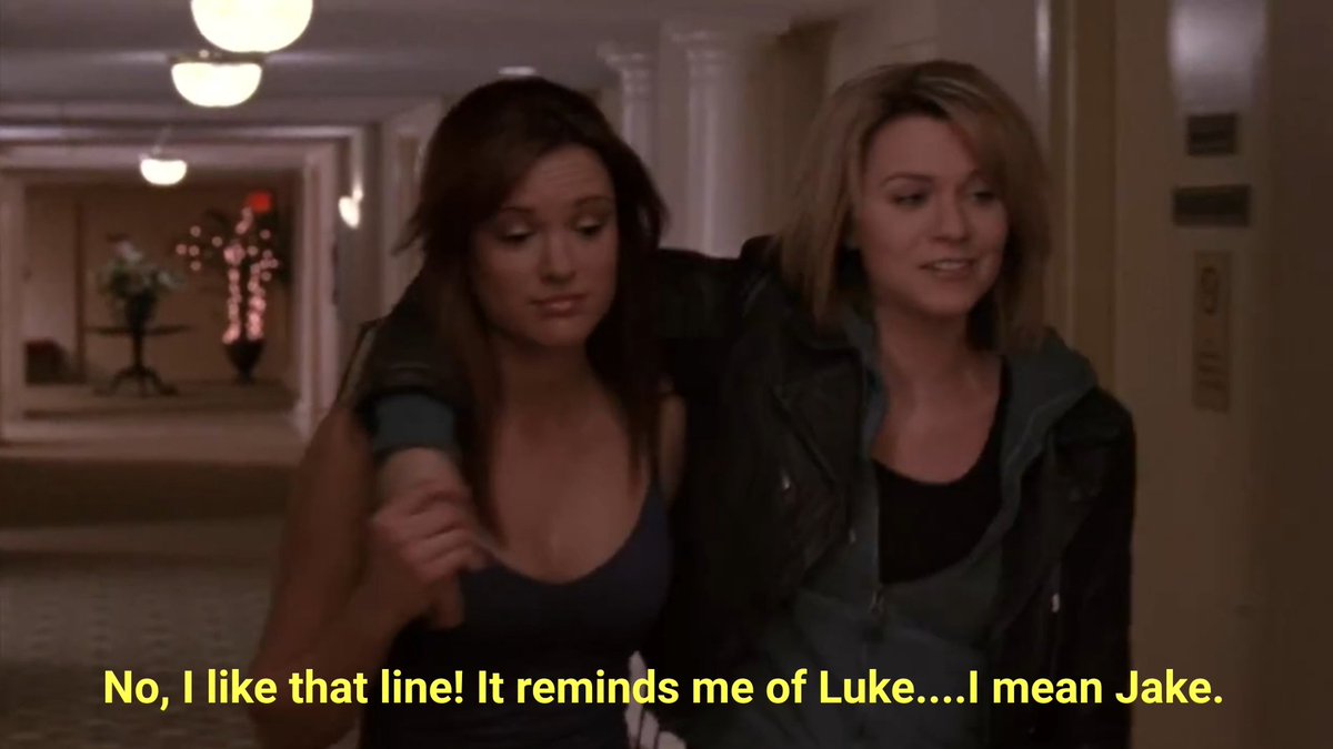 3x14:She's always seen Lucas as the one that got away. A ship with longing and angst!