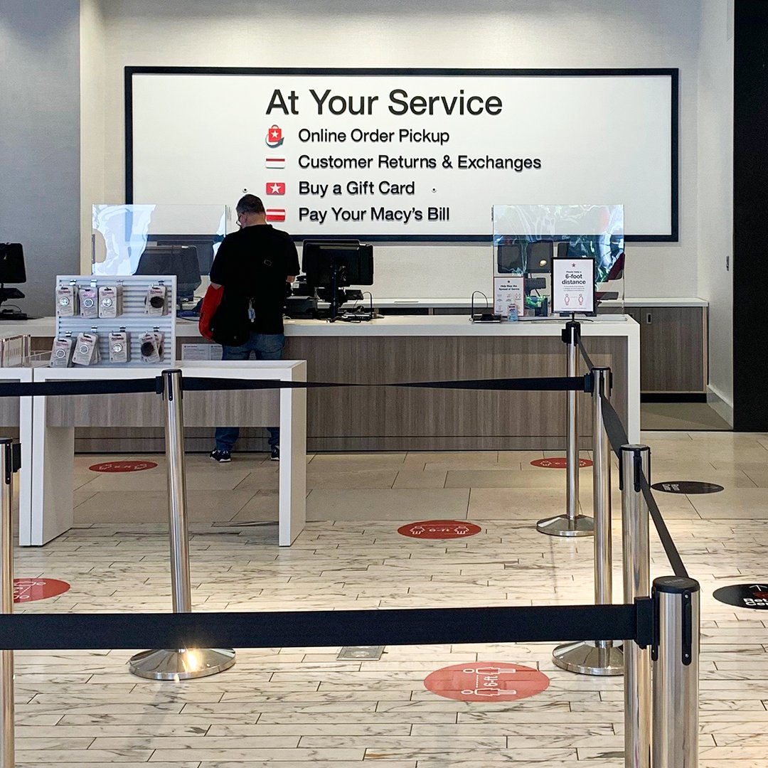 Macy's tweet media