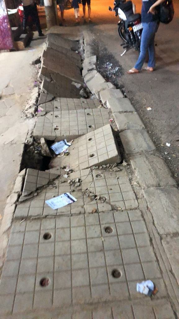 kdevforum's tweet photo. #Bellandur awaits for basic pedestrian infra.We need to speedup announced works &amp; get funds for missed out areas to ensure road side drains,proper pavements &amp;roads across ward.
Hope @BBMPCOMM @Randeep_Dev will review #Bellandur #Mahadevapura needs,ignored for years! @ArvindLBJP https://t.co/4zvZNC1gfV