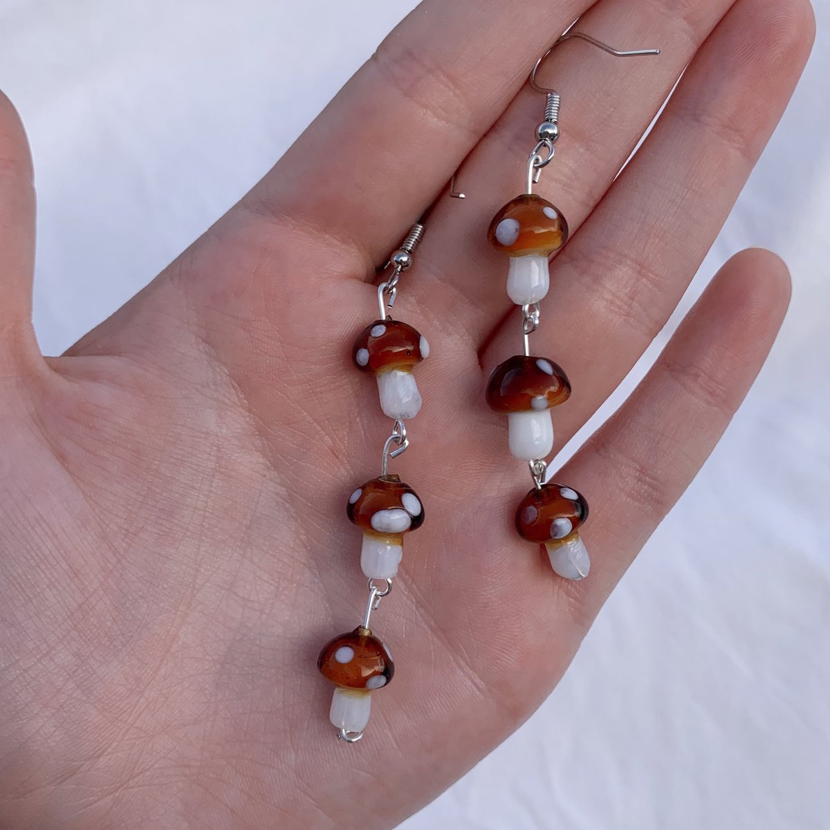 driedoranges's tweet photo. my shop update is live! here are a few of my favorite earrings from the drop :) https://t.co/NftJQhX5o8