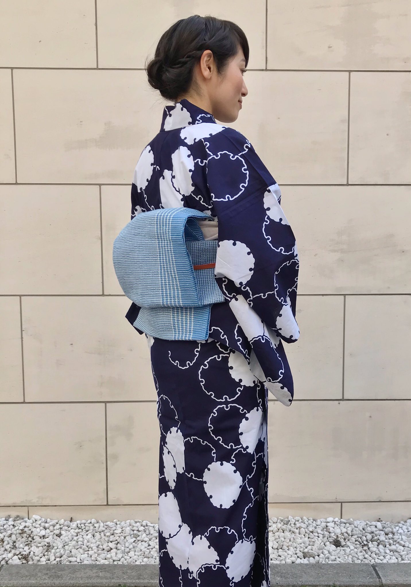 三越扱い 竹仙 雪輪に秋花の浴衣反物 （約400種類の反物から
