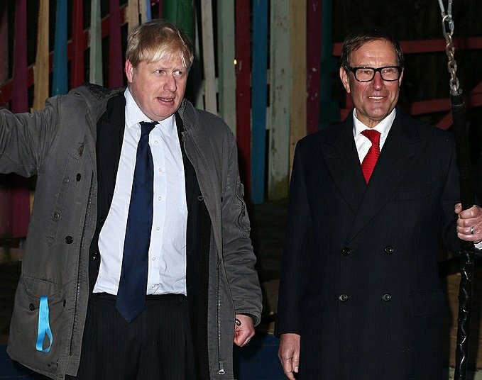2/ Richard Desmond knows Boris Johnson well too. He's previously campaigned with him.