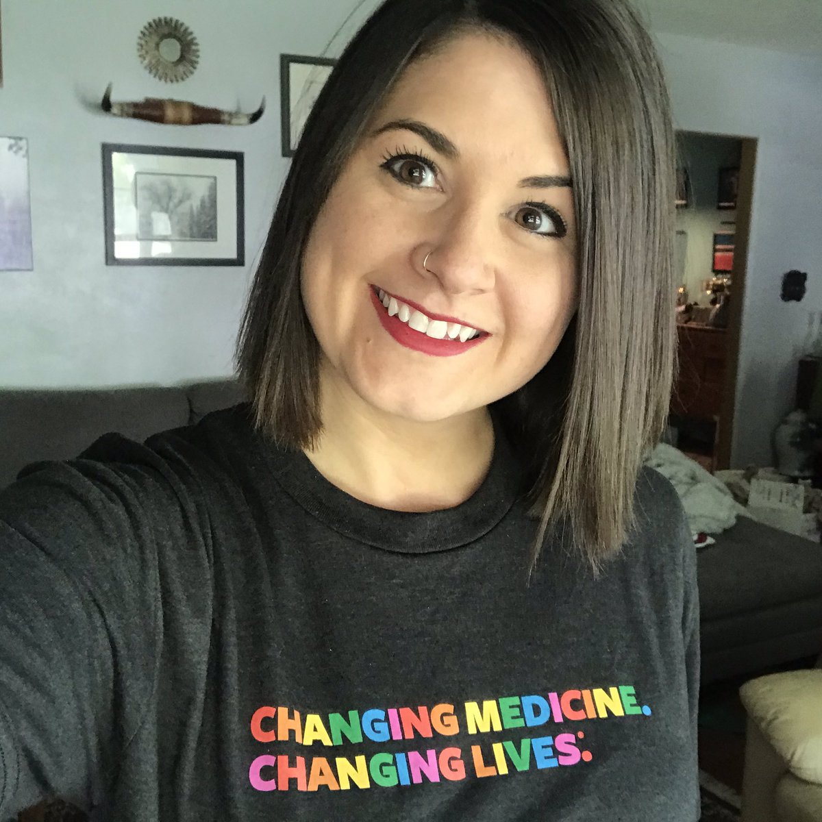 Check out my new @uihealthcare pride shirt! Proud to work for an inclusive organization!! #changingmedicinechanginglives #pridemonth #healthcare ❤️❤️❤️❤️