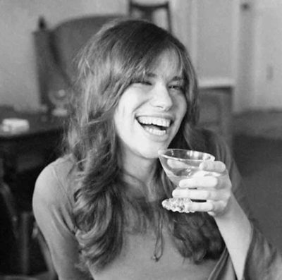                               Happy birthday! Carly Simon! 
