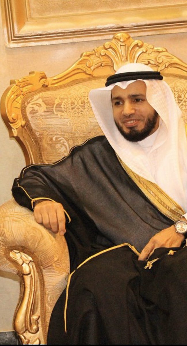 هذا قدَرنا .. نطيب و مالنا منّه 
يطالع الرجل ابوه وينسخ فعوله 

اتعبني ابوي جعل ابوي فـ الجنه 
لاجيت نصفه ، ولا ربعه ،ولاحوله

#يوم_الاب_العالمي