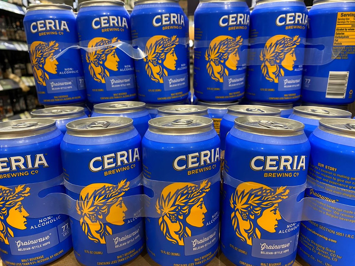 TotalWine's tweet photo. Now everyone can enjoy the taste of a truly great craft brew. 🍻
From legendary brewer, and former creator of Blue Moon, Keith Villa, CERIA's Grainwave is a refreshing, medium-bodied N/A Belgian witbier made with blood orange peel and coriander. https://t.co/aTakdt0xr6
