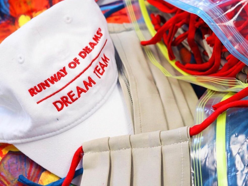 RunwayOfDreams1's tweet image. Your #ShelterChic donations are working! We are so excited to donate 2,100 reusable masks to @Pillar_care in collaboration with @LaborersBrigade - let’s keep it going! 💫