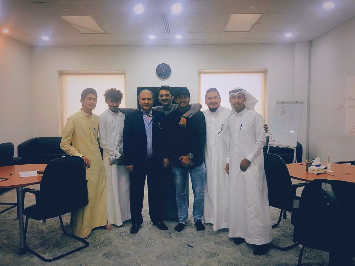 Wael__ms's tweet photo. @media__ksa رحم الله المعلم الوالد المربي الدكتور الأمير صحصاح، كان ذو خلُقٍ عظيم وأدبٍ جمّ، ولم يكلّ يوماً من النصيحة.. 
غفر الله له وتجاوز عنه وربط على قلوب ذويه ومحبيه.. فقدنا عامود من اعمدة قسم الإعلام الذي لن يتكرر https://t.co/hQoNGTz32A