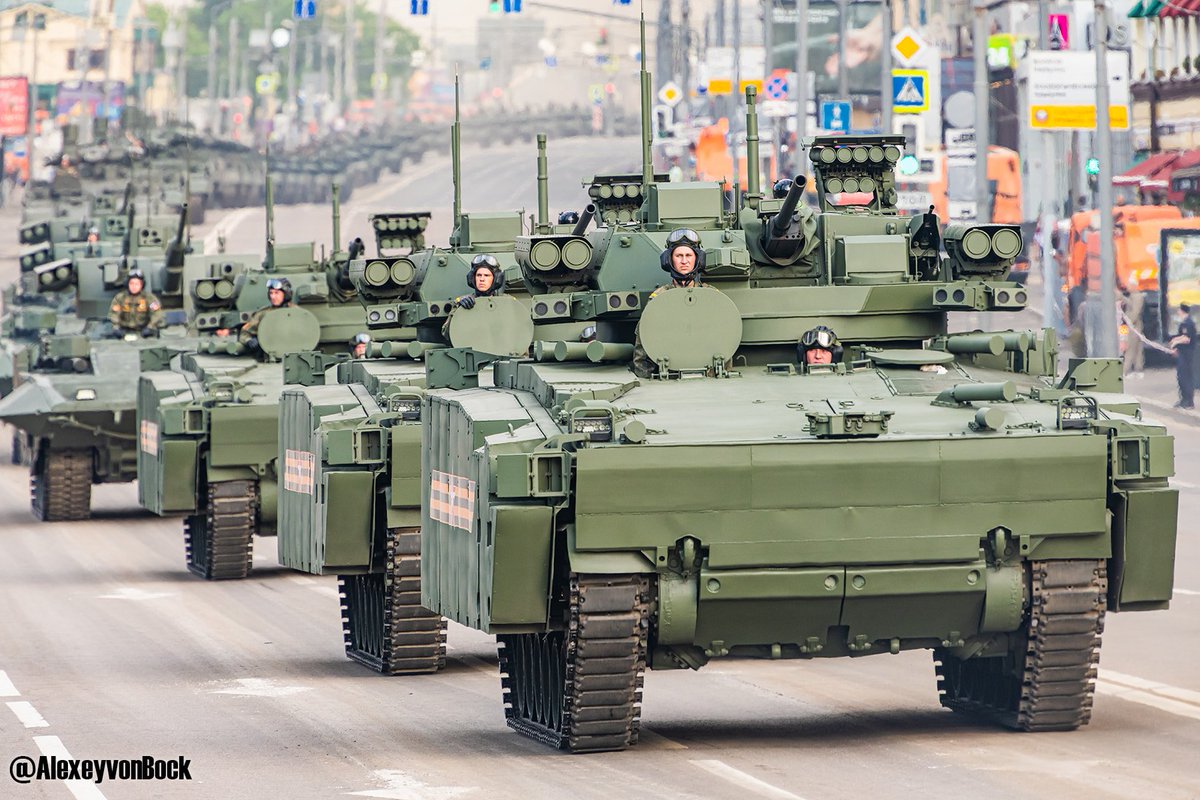 Another photo of the B-11 Kurganets-25 IFV with an Epokha turret with 8 Bulat missiles and 4 Kornet-EM ATGM from the rehearsals. 44/ https://www.facebook.com/photo.php?fbid=2535923290002300&set=pb.100007539605216.-2207520000..&type=3