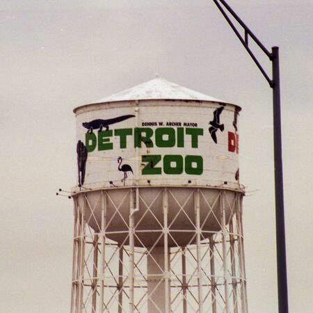 Midwest Modern On Twitter Found Some Photos Of The Old Design On The Detroit Zoo Water Tower I Say Bring It Back
