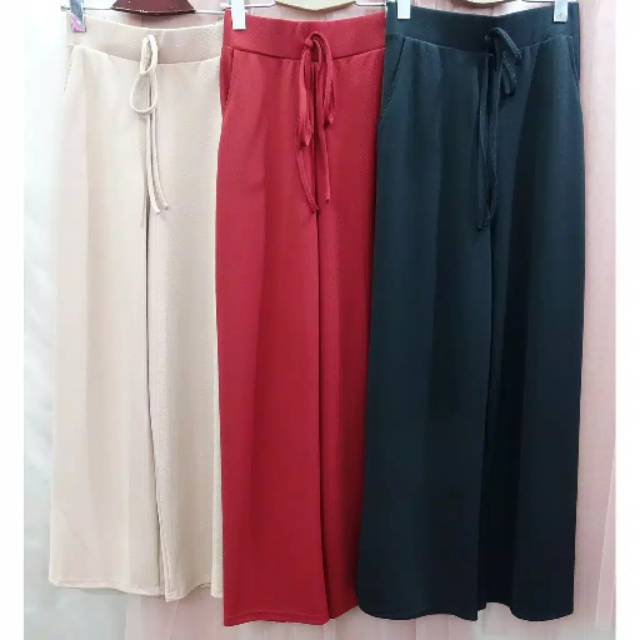 dannissh's tweet photo. Saya menjual Celana Kulot... seharga Rp125.000. Dapatkan produk ini hanya di Shopee! https://t.co/dJAuZiLO5E #ShopeeID https://t.co/4XyuQDRhBv