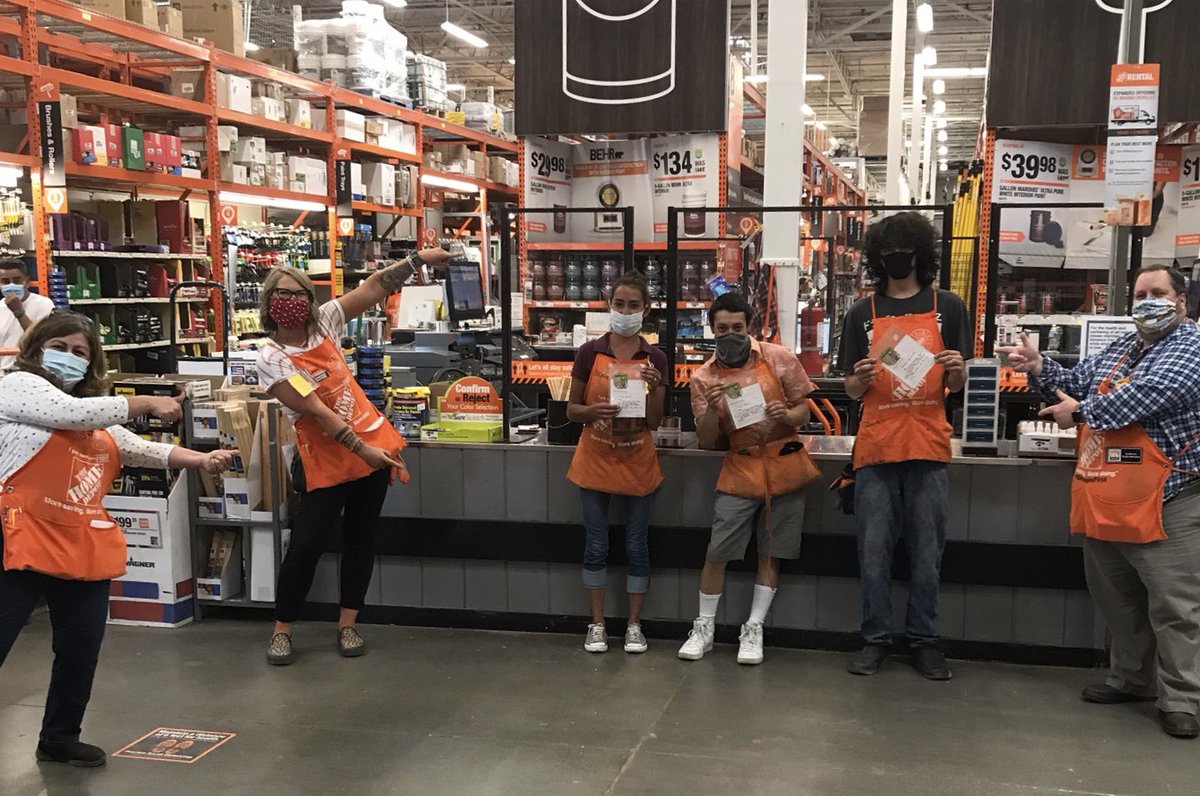 Great seeing team at HD #1520 today &amp; spend time working with Abby Mitsch, OAM. Recognized D94 Dominick Illig-Martin &amp; Jacob Pacheco
&amp; Specialty associate Fuleen Gonzales for being go to associates with Online &amp; RTVs. <a href="/SteveCronin12/">Steve Cronin</a> <a href="/theonlyDcian/">cian benning</a> <a href="/amandalucken1/">Amanda Lucken</a> <a href="/HortaLora/">Lora Horta</a> <a href="/DNehk/">Dawn Nehk</a>