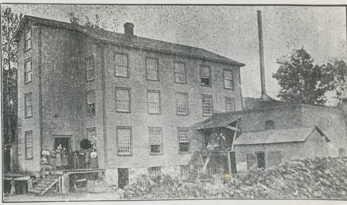 CraigleithDepot's tweet photo. Happy Cluesday Tuesday!
This weeks challenge is Guess that Mill!
Here are some photographs of mills, which once populated the Collingwood Township. Lets see if anyone can guess the name or location (maybe both!)
#mill #Cluesdaytuesday #guessthat #photogrpahy #localhistory https://t.co/Q6CWoBRgiP