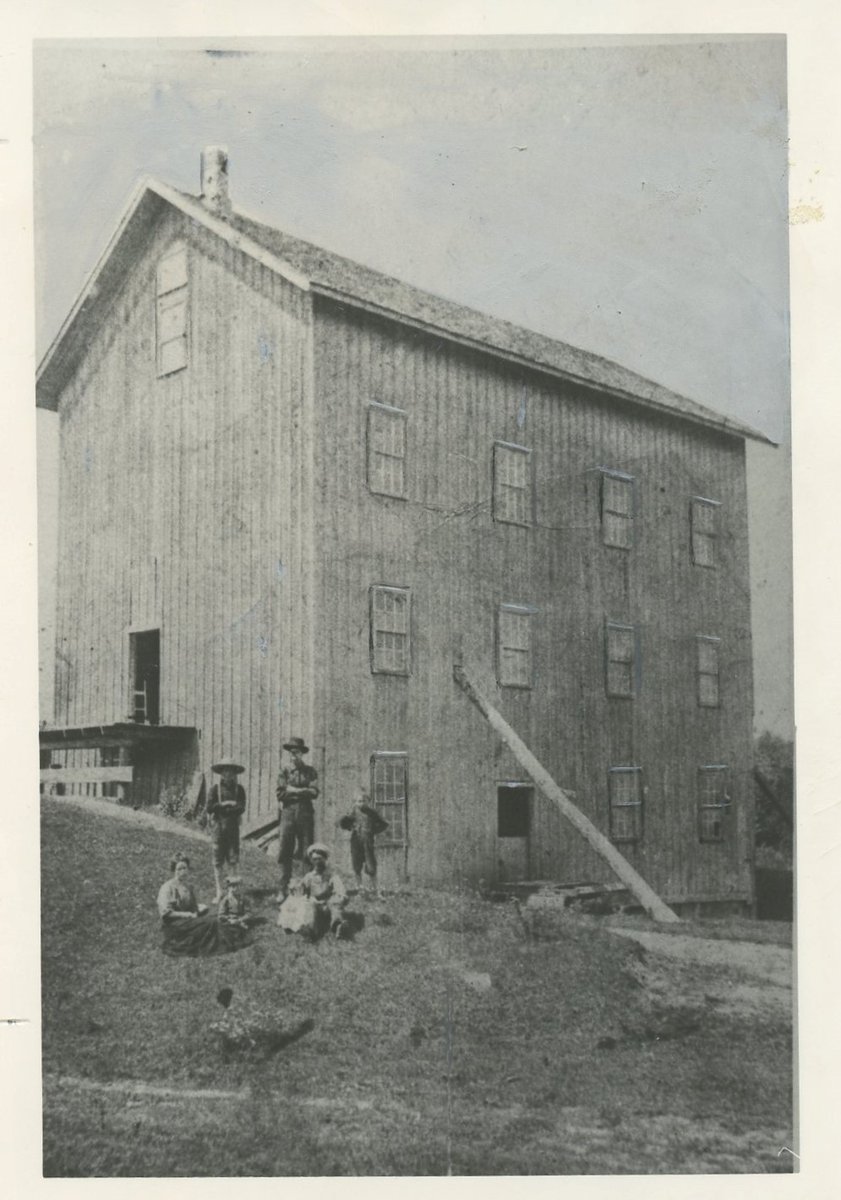 CraigleithDepot's tweet photo. Happy Cluesday Tuesday!
This weeks challenge is Guess that Mill!
Here are some photographs of mills, which once populated the Collingwood Township. Lets see if anyone can guess the name or location (maybe both!)
#mill #Cluesdaytuesday #guessthat #photogrpahy #localhistory https://t.co/Q6CWoBRgiP