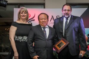 Nenagh9's tweet image. You said it in one @simonbloch1 

An utter debauched disgrace ... 
#HuntingIsNotConservation 

It is #Sick #Psychotic #Savagery carried out by #Sick #Psychotic #Imbeciles with nothing better to do!

@E84022 all #Pomp and #Ceremony #Profit could care less about #Wildlife