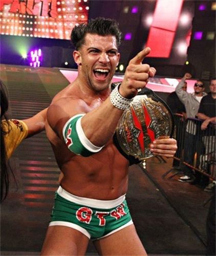 Gary Cassidy on Twitter: "Robert Stone will make his #WWENXT in-ring debut in a Handicap Match with Aliyah against Rhea Ripley next week. For anyone who doesn't know, Stone - as Robbie