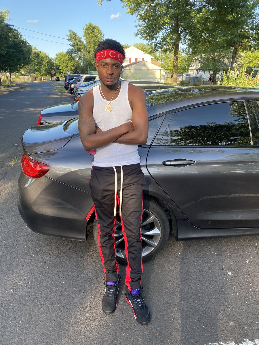 _djnell's tweet image. Youngest n**** n charge but I’m slept on 🖤🚀
#LLGZZ
#LL500
#LLNUT
#LLCASH