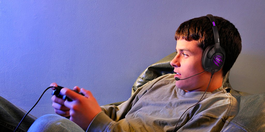 EKSAtech's tweet photo. Real comfort delivered by ultra-light Air Joy Pro.🤩
#eksa #airjoypro #gamingheadset #lightweightheadset #ultralight #newlaunch https://t.co/HKrf6WBWsj