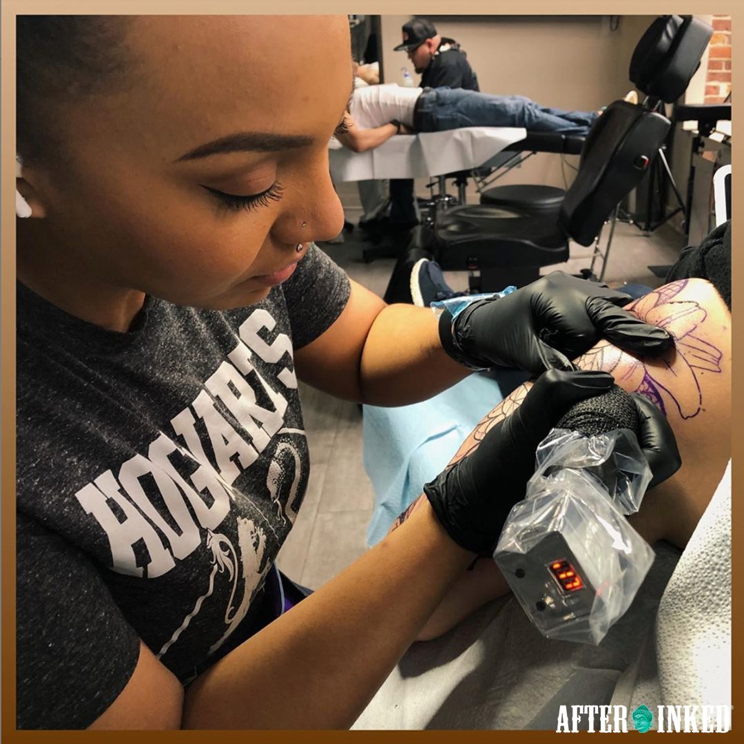 AfterInked's tweet photo. #WomenWednesday #WomancrushWednesday #WCW #afterinked #proudusers #formulatedforperfection #afterinkedeveryday #tattooaftercare #vegan #ladytattooer #ladytattooers #tattooart #tattoo #tattoos #inked #art #tattooed #tattooartist #mkltattoos #misswildwest #danielamedinatattoo https://t.co/O8jVoP0fiN