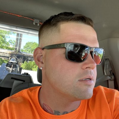 zcecil581's tweet photo. #NewProfilePic https://t.co/dNnbEus6vg