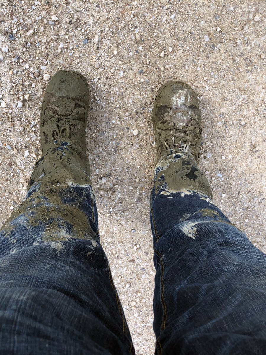 Sorry for the delay is field photos. Spotty data coverage in some places and trying to make use of all the daylight I have today. To start my adventure on Owens Lake, within 20 minutes I sank in the playa mud. So that was fun. 1/