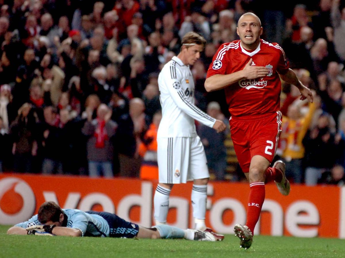 We partook in some really iconic games that season. The 4-0 v Real Madrid. The 4-1 v Man Utd. Heck, even the 4-4 (and 7-5 aggregate) v Chelsea, too. We could've ended the season with a historic double, but alas no silverware. Go again next year, with some new recruits.