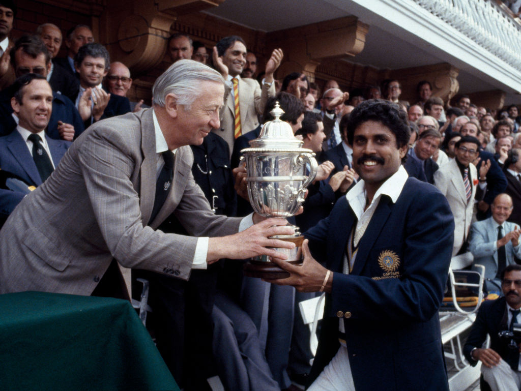 cricbuzz's tweet photo. #OnThisDay in 1983, Kapil Dev's India achieved the unthinkable 🔥🔥

They defended 183 against two-time champions West Indies to clinch their first-ever World Cup title https://t.co/QmH55Bjam2 https://t.co/aPPzAwER71
