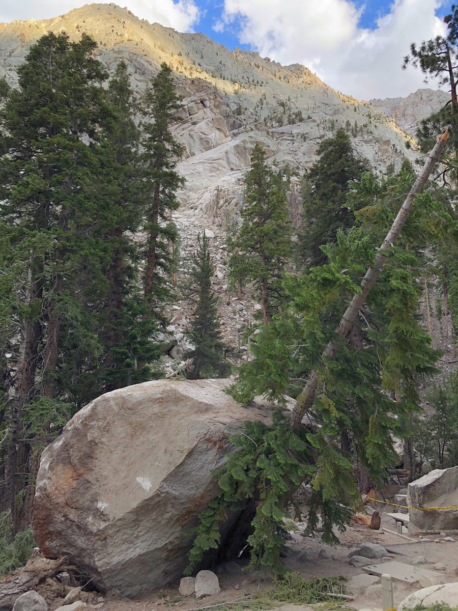 That’s all for now. It’s been a fun day so far! Here’s the big (beautiful) picture to leave you with.  #owenslakeearthquake 10/end