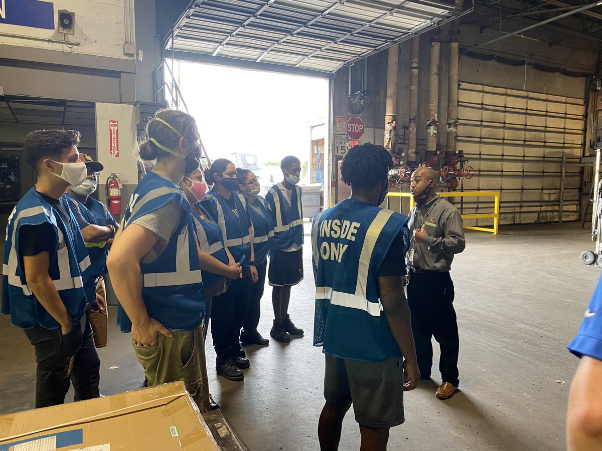 The future is now...I love the dedication my Division Manager Thero Reed! He always takes time invest into our new hires no matter how busy his day gets. <a href="/lathearon/">Thero Reed</a> <a href="/RedRiverUPSers/">Red River UPSers</a> <a href="/CarolDalN/">Carol Carter</a>