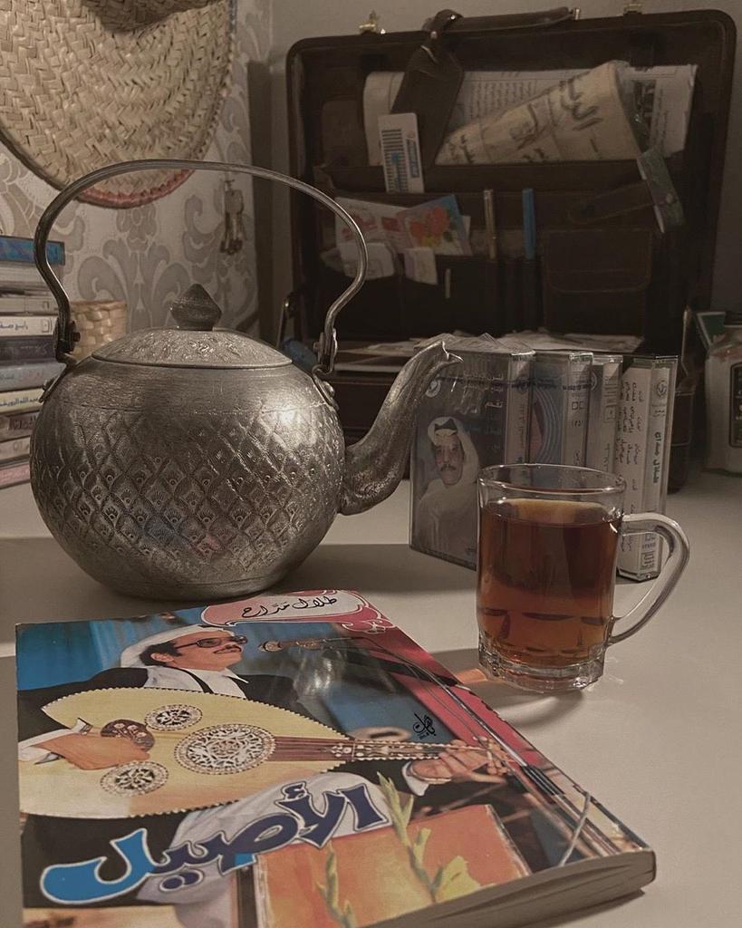 من يشرب شاي