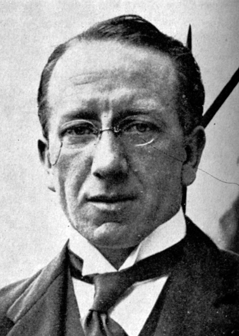 Born  #otd in 1882: Seán T. O'Kelly, second president of Ireland. While his state birth record gives his date of birth as 25 August 1882, his baptismal record – a more contemporaneous source – states he was born on 25 June 1882.