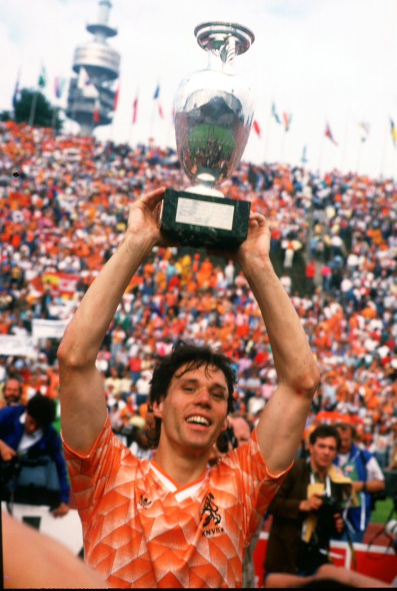 OnsOranje's tweet image. 25 juni 1988 🧡