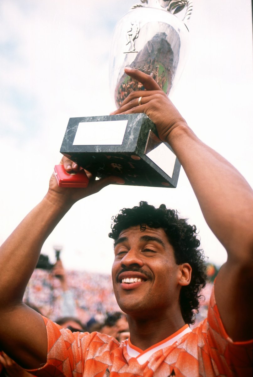 OnsOranje's tweet image. 25 juni 1988 🧡