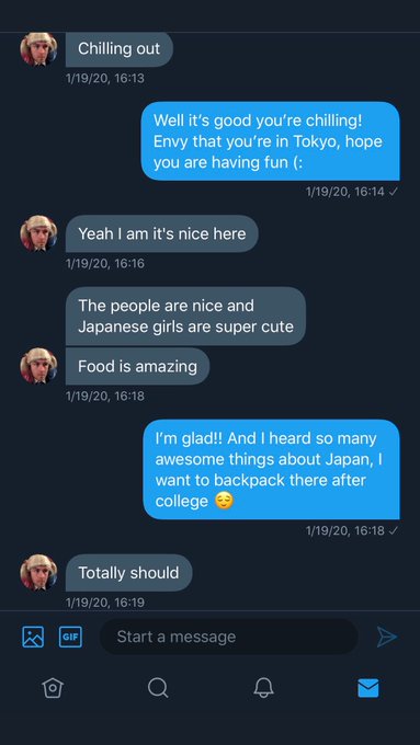 Screencap from Twitter (I think) DMs of Sjin talking to an anonymous girl/woman.