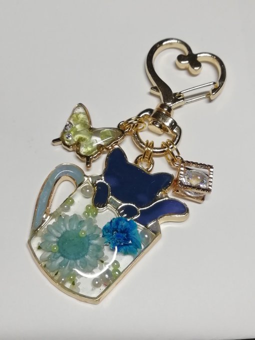 ボタニカルレジンアクセサリーのtwitterイラスト検索結果