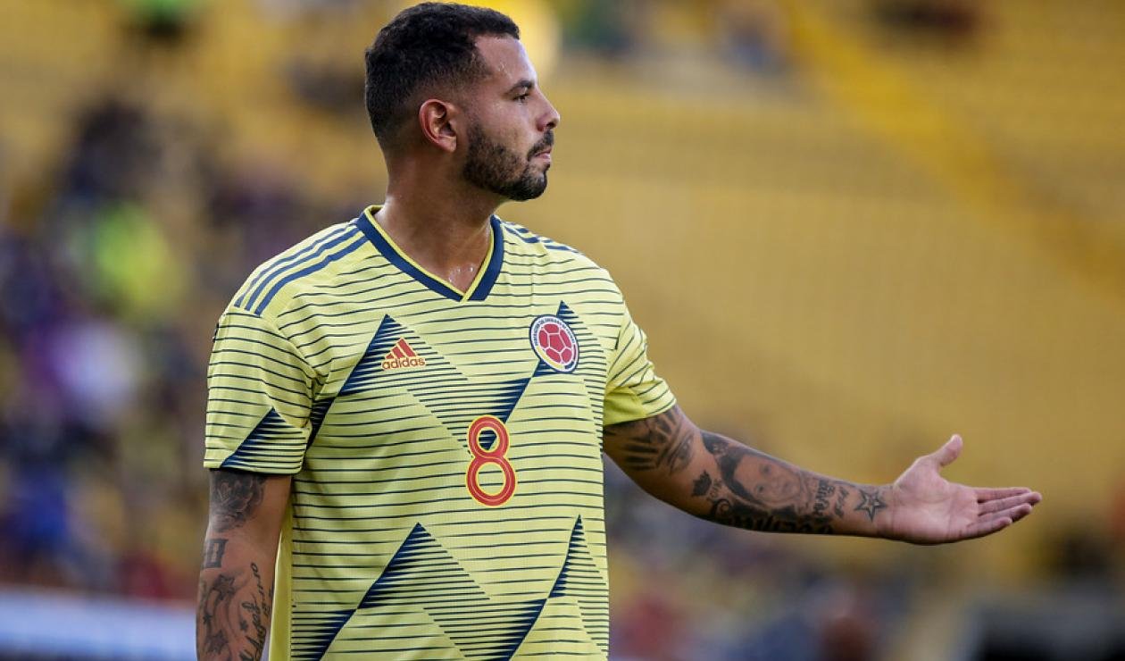 ちゃきこ コロンビアサッカー エドウィン カルドナ Edwin Cardona 27 Am 37 ティフアナ ゴツい割に狭いスペースでのターンやフィードなど器用にこなしプレースキックも担当 差別ジェスチャーで制裁食らったりw杯に行けず欧州行きが潰えたりと