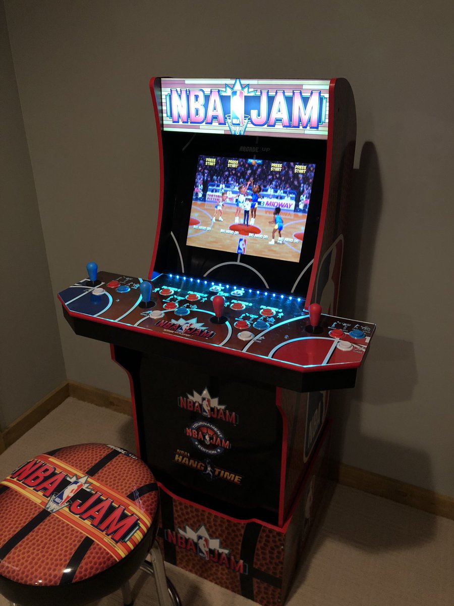 justKenOsborn's tweet photo. Having fun with new basement acquisition! https://t.co/7Tki0E1uOG
