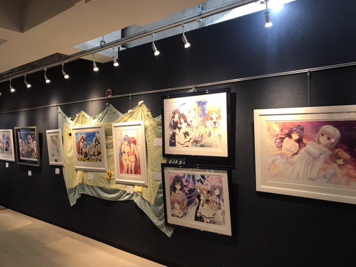 アールジュネス秋葉原 Shuffle2 発売記念版画展 初日オープン致しました 歴代パッケージのイラストを豪華展示 ご来場いただいた方に限定クリアファイルをプレゼント 数に限りがあります 品切れの際はご容赦下さい 場所 アールジュネス秋葉原