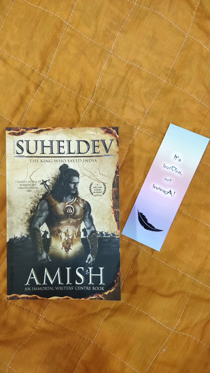 Federista93's tweet image. IT&apos;S FINALLY HEEEEEERE!!!!💃🏻💃🏻
@authoramish has pulled off a miracle! He has managed to make me happy in 2020.🙌🏼
Me with a new book: 😃
Me with a new Amish book: 🤩🥰😍💃🏻
#LegendOfSuheldev