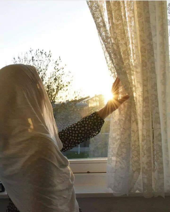 أشرقت شمس يوم الخميس💛
اللهم لا ترد لنا دعاء ولا تخيب لنا رجاء ولا تسكن أجسادنا داء، وأدفع عنا كل هم وغم و بلاء واشف مرضانا وارحم موتانا وموتي المسلمين.🙏