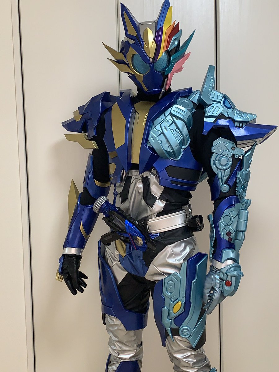 仮面ライダーバルカン ランペイジガトリングコスプレ用スーツ 一体式