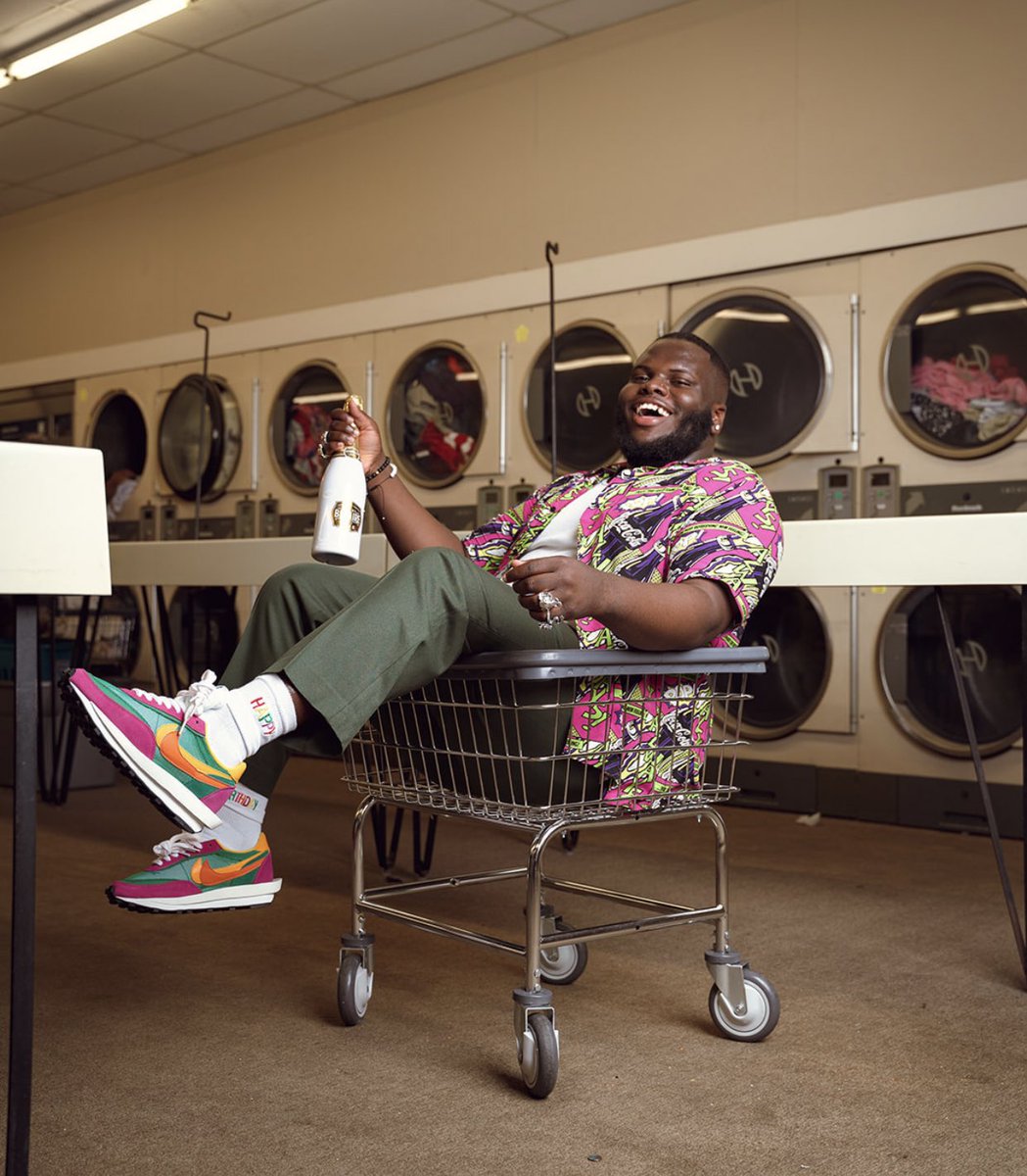 TrvndSvtter's tweet photo. Been dripping since’99♋️, I done washed them up 🧼 
#Take21🥳 https://t.co/ocVURY1OMC